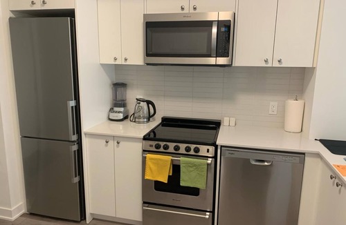 Waterloo Condo | All inclusive unit with free parking near University of Waterloo