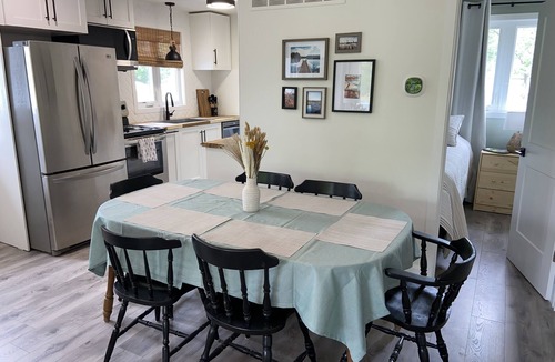 Wainfleet Cottage | All Season Cottage steps to Long Beach