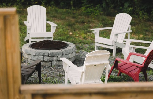Huntsville Cottage | All Season Muskoka Cottage 10 mins to Huntsville with HotTub*Sauna*Kayaks*Game