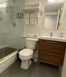 Grand Bend Hotel | Amber Hotel