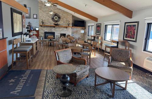 Albert Lea Hotel | AmericInn by Wyndham Albert Lea