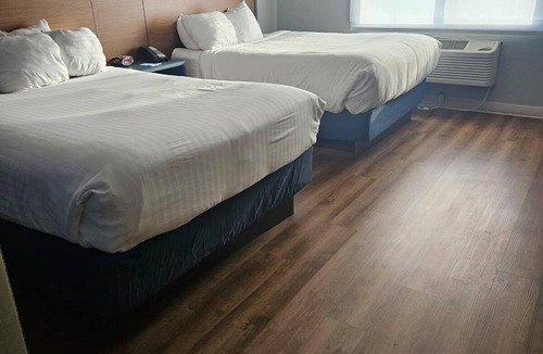 Albert Lea Hotel | AmericInn by Wyndham Albert Lea