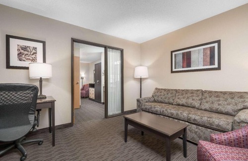 Detroit Lakes Hotel | AmericInn by Wyndham Detroit Lakes