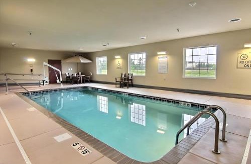Crookston Hotel | AmeriVu inn and Suites - Crookston
