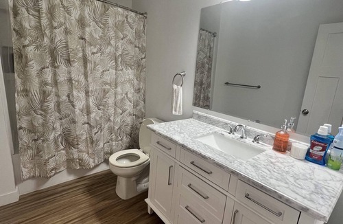 Pine City House | An escape to Sister's Haven