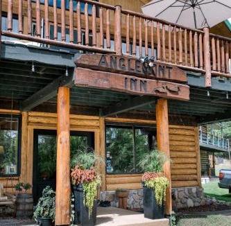 Anglemont Hotel | Anglemont Inn