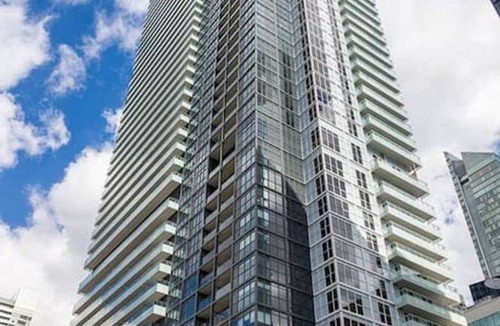 Toronto Entertainment District Apartment | Apartment ∙ 1 bedroom ∙ 4 guests