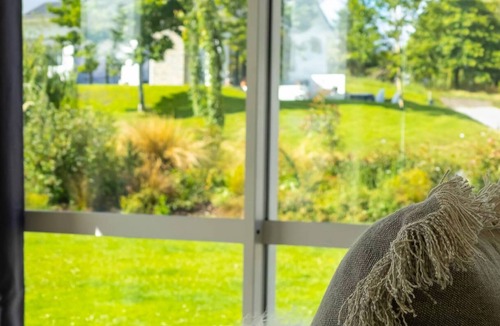 Lower Shotover House | Apple Tree Cottage - Just minutes from Queenstown Central