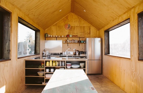 Richmond House | Appleby House & Rabbit Island Huts