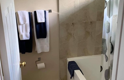 Apsley Hotel | Apsley Inn and Restaurant