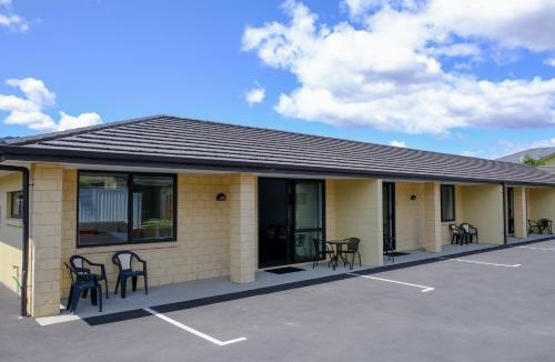 Lowburn Hotel | ASURE Central Gold Motel Cromwell