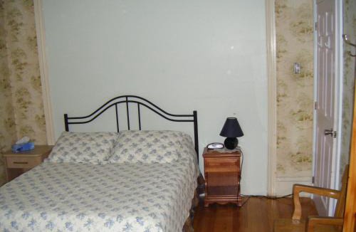 Lowertown Bed & Breakfast | Auberge des Arts Bed and Breakfast