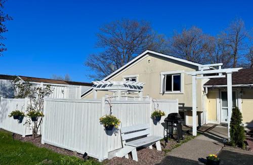 Algoma District Hotel | Auberge Eldo Inn