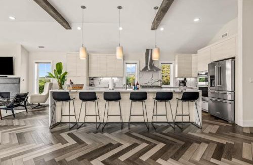 Whalehead Beach House | Aurora 6 BR Elevator Theater Rec Room Pool & Hot