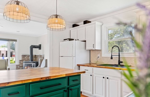 Cherry Valley Cottage | Authentic Cottage stay at The Valley