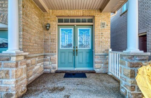 Brampton House | Avid vacation palace in Castlemore , Brampton