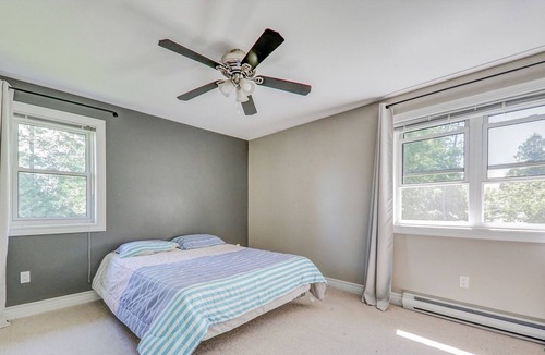 Rosedale House | Balsam lake’s Gem , Swimmable, 45 Min Oshawa