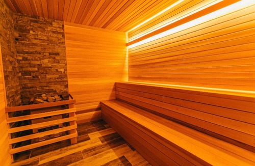Canmore Hotel | Basecamp Lodge Canmore