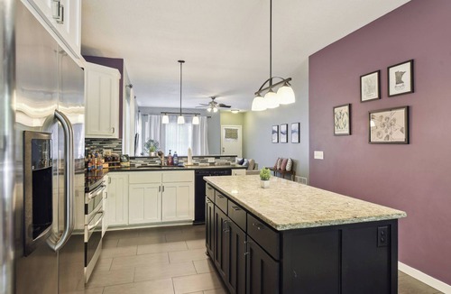 Richfield House | Basketball Court, Pickleball, Karaoke, 6 Beds