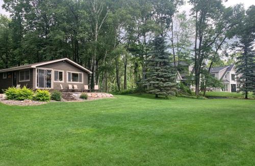 Deerwood House | Bay Lake Lakefront Cabin to Enjoy