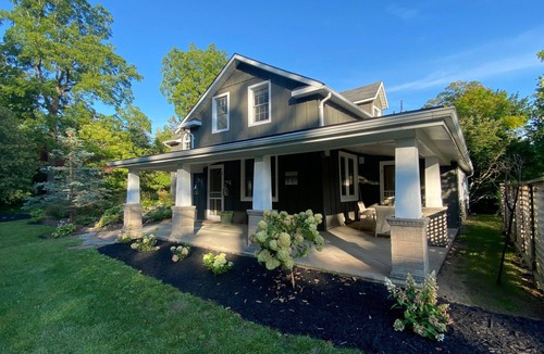 Bayfield House | BAYFIELD LUXURY VACATION/CORPORATE RETREAT STEPS AWAY FROM HISTORIC MAIN STREET