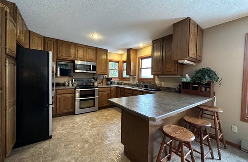Crane Lake Cabin | Bayside Fish Camp and Family Retreat - 1.5 Acres