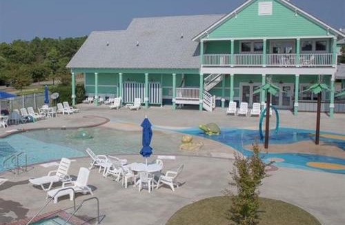 Bermuda Bay House | BB47 - A Wave From It All