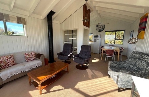 Charleston House | Beach Bush Mountain & River Delight Constant Bay Charleston