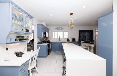 Port Colborne Cottage | Beachfront Luxury | Cedar Bay Retreat Near Sherkston Shores | Port Colborne.