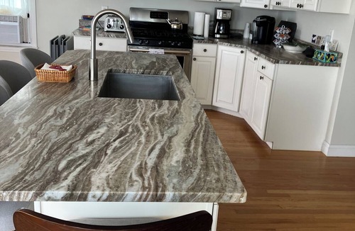 Ocean Bluff-Brant Rock House | BEACHFRONT, Panoramic Views, Sunrises, Moonrises, Walking Distance Restaurants