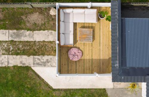 Gisborne Apartment | Beachfront Studio Steps to the Sand