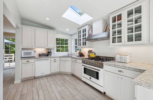 Biddeford Pool House | Beachmore-Steps to Sandy Beach