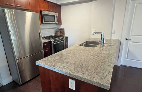 West Point Grey Apartment | Beachside 2BR+Den by Jericho