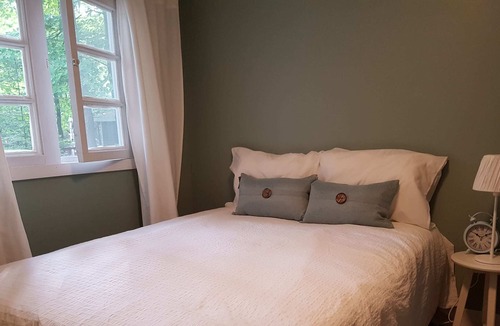 Bracebridge House | Beachy Keen - Wood Lake
