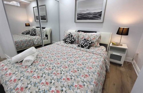 East Credit Apartment | Beautiful 2 Bedroom lower Suite