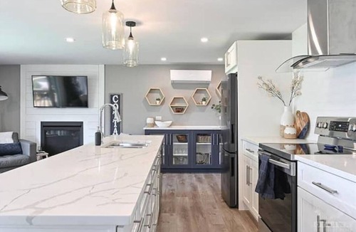 Elizabethtown-Kitley Cottage | Beautiful and Secluded Waterfront Cottage
