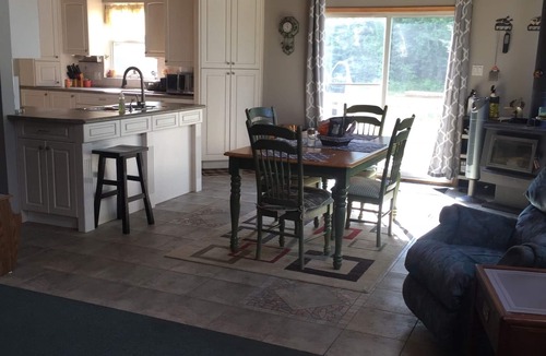 Northeastern Ontario Cottage | Beautiful Cottage near Timmins