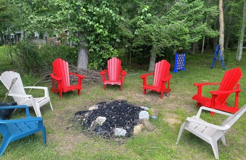 Marmora Cottage | Beautiful, Family-friendly lakefront Cottage on a popular sandbar.