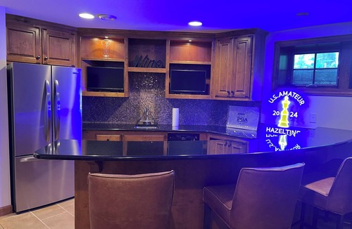 Chaska House | Beautiful Fully Remodeled House Located on Hazeltine National Golf Club.