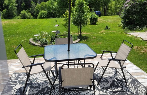 Embrun House | Beautiful Home with castor river view