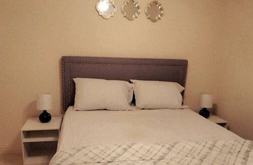 Meaford House | Beautiful house near to memorial park