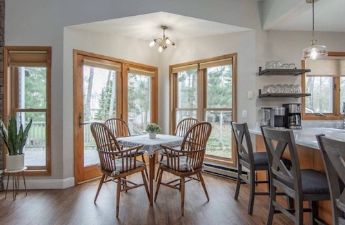 Longville House | Beautiful Lakehome nestled in Longville with panoramic views!