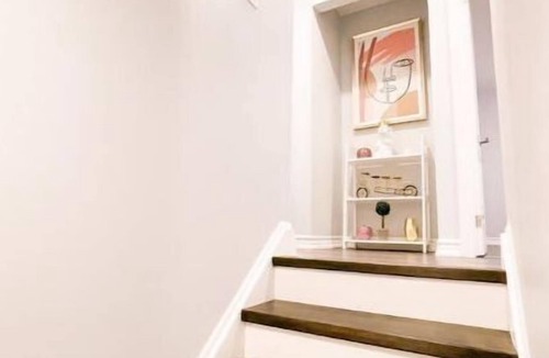 Saint Thomas Apartment | Beautiful Loft + Stylish Oasis | In Downtown