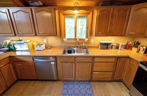 Burtrum House | Beautiful, Quiet, Private 1.85 Acre Lake Home On Gorgeous Mound Lake.