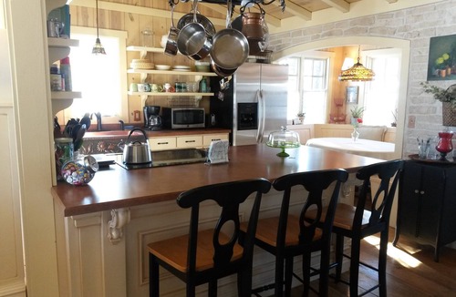 South Haven Cottage | Beautiful Stone Cottage Warm Cozy Get Away
