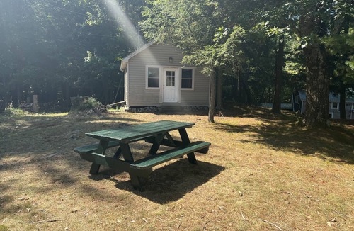 Lansdowne Cottage | Beautiful Thousand Islands Home