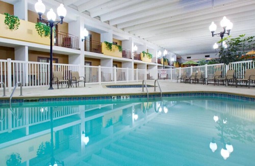 Austin House | Beautiful Vacation Spot for Groups!