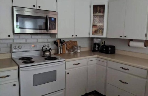 Otonabee-South Monaghan Cottage | Beautiful waterfront vacation home with a view!