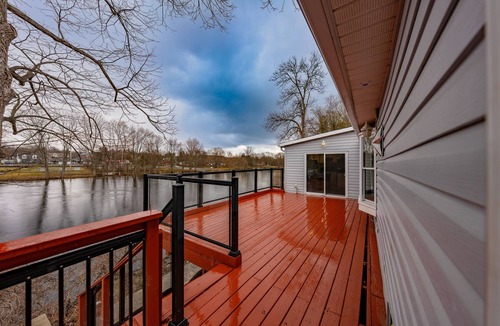 Marmora Cottage | Beautiful Waterfront Cottage backing onto Crowe River!