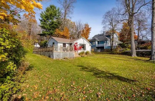 Penetanguishene Cottage | Beautiful Waterfront Cottage on Georgian Bay